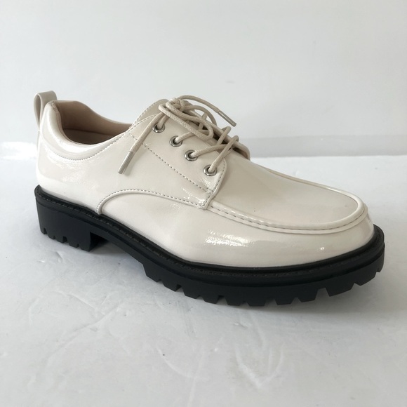 Journee Collection Women Zina Oxford Lace-Up Lug Sole Loafer Shoes Size 6 WD NIB - Picture 9 of 14